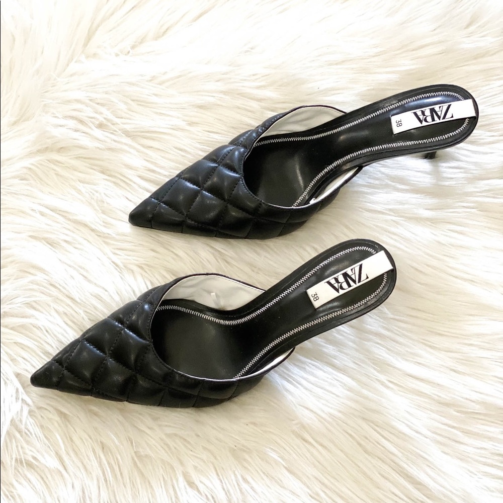 Zara NWOT Black Quilted Mules